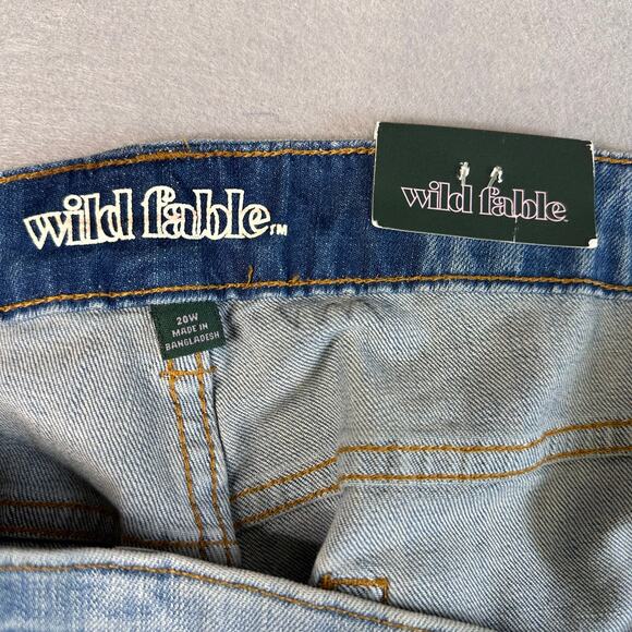 Wild Fable High Rise Distressed Mom Jeans/Capri WMNS 20W Blue Light Wash Cuffed - Picture 3 of 5